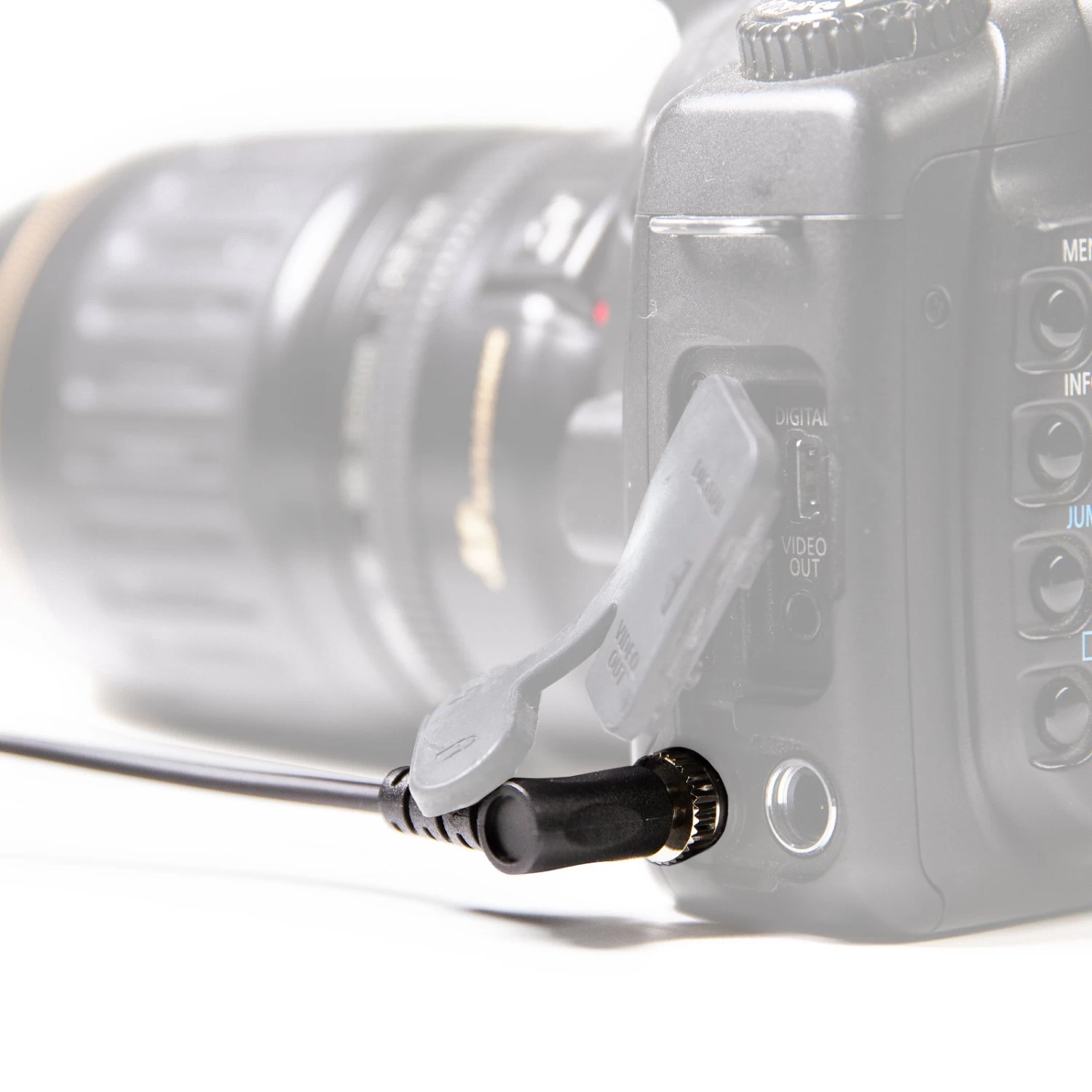 LitraStudio Flash Sync Cable 5 LitraStudio Flash Sync Cable - Image 3