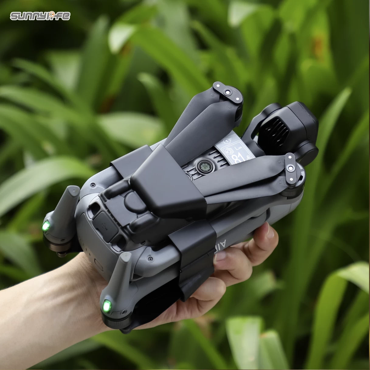 SunnyLife DJI Air 3 Propeller Holder - Orange 7 SunnyLife DJI Air 3 Propeller Holder - Orange - Image 5