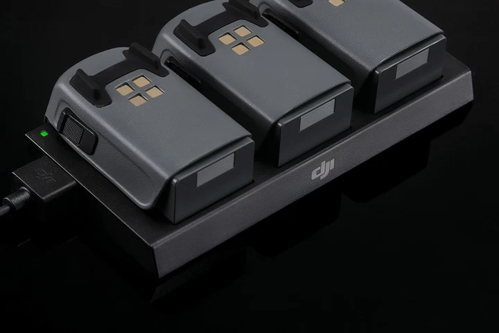 DJI Spark Battery Charging Hub (discontinued) 8 DJI Spark Battery Charging Hub (discontinued) - Image 6